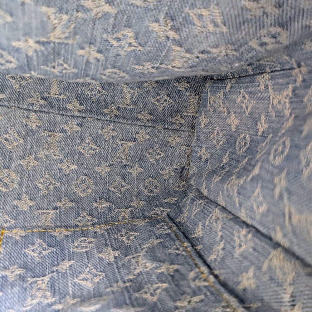 Louis Vuitton "Sky Denim" Braided Denim OnTheGo PM Tote Bag - Picture 10 of 15